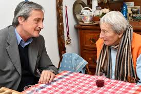 V sobotkově kabinetu zastával post ministra obrany. Ministr Obrany Martin Stropnicky Gratuloval Legende Dane Zatopkove K 95 Narozeninam Ministerstvo Obrany