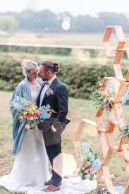 Catering leipzig adresse telefonnummer ⌚ öffnungszeiten. Farbenfrohe Hochzeit Auf Der Rennbahn Scheibenholz In Leipzig Schleifenfanger