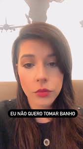 Débora Medeiros (@deby.medeiros)