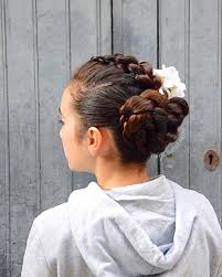 Big Ballet Bun With A 3d Round Braid On The Top Bun Hairstyles Hair Styles Easy Bun Hairstyles
