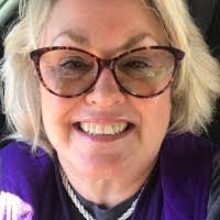 Renee Driscoll's Instagram, Twitter & Facebook