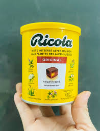 Vận chuyển thuốc ho Ricola bằng đường sắt