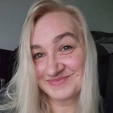 Recently, School Resource Officer Mark Van Slyke was awarded a Nation  Association of School Resource Officers (NASRO) National Practitioner  Certification. The National SRO Practitioner program was established as a  way for NASRO,