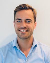 10 Selfie-Filter für Männer die dein Aussehen wirklich verbessern