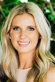 Jacquelyn Snow's Instagram, Twitter & Facebook