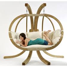 Globo Royal Hanging Chair In 2020 Hanging Chair Hanging Swing Chair Hanging Chair Indoor