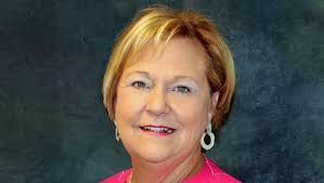 Christi Webb's Instagram, Twitter & Facebook