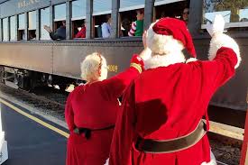 Must Do Holiday And Christmas Events For New Jersey Kids Mommy Poppins Things To Do With Kids Christmas Experiences Holiday Family Activities Christmas Events