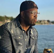 Chicago Basketball player Jada Thorpe's pictures are going viral after fans  found her off court photos 👀