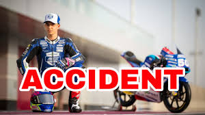 Jason dupasquier, piloto de moto3, sufrió un grave accidente durante la q2 y debió ser trasladado de urgencia en un helicóptero a un centro médico en la ciudad de florencia, italia. Ujyd3za0fa6 2m