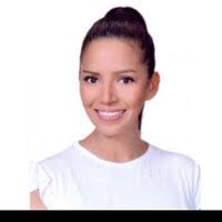 30+ perfiles de «María Canedo»