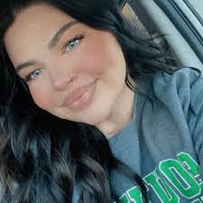 Heather Ferriman's Instagram, Twitter & Facebook