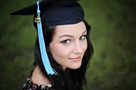 Lindsey Pollan Senior Portraits — Hannah Vickers Photography