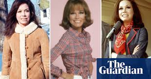 Mary tyler moore was an american actor, producer, and dancer. Mary Tyler Moore 70s Style Icon In Pictures Fashion The Guardian