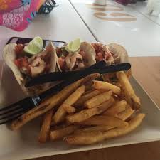 Baja fish tacos prides itself on using the highest quality ingredients. My Daughter Liked The Fish Tacos Picture Of Jaws Raw Bar Islamorada Tripadvisor