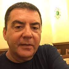 Peter Leos (@peterleos13)