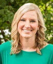 Penelope Hendrix's Instagram, Twitter & Facebook