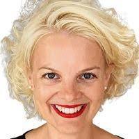 Carrie Sauer's Instagram, Twitter & Facebook