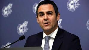 Velasco Carballo, nuevo miembro del comité arbitral de la UEFA