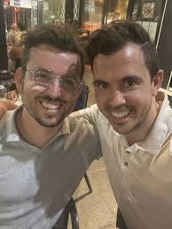 David Toohey's Instagram, Twitter & Facebook