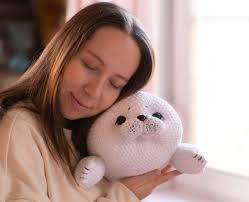 Plush baby seal Crochet pattern