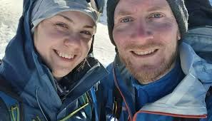 Adrian Lund om livet med Tourettes syndrom: Åpenhjertig intervju