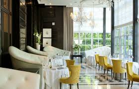 We're so excited to welcome you back for indoor and outdoor dining! Restaurant Gordon Ramsay Au Trianon Fremdenverkehrsamt Paris