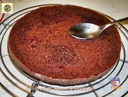 Utilizzate 150 ml di caffè espresso, 60 g di zucchero e 40 ml di acqua. Come Si Prepara La Bagna Per Torte Farcite Ricetta Di Base E Le Varianti