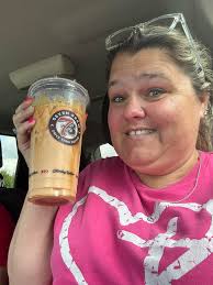 🧁 Where has this CUPCAKE been all my life 🤣?! SF as possible Pixie Stick  energy for hubs and SF Blondie with Cupcake for me 😍 This is definitely my  new favorite.