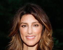 Esposito launched her career with an appearance on law & order (1990) in 1996. Jennifer Esposito Net Worth Celebrity Net Worth
