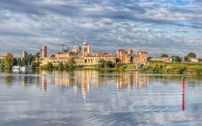 Mantova (often known as mantua in english) is a city in lombardy a in (italy). Mantova Cosa Vedere Fra Arte Natura Storia E Cultura Guida Alla Citta