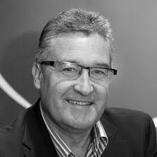 Robin Bailey (@capricornrobin)