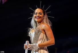Belen mostra orgogliosa la sua pancia: Rita Ora Paid 1m To Appear On Latest Season Of The Masked Singer Duk News