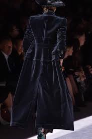 Prada Milahno Detail At Tom Ford Fall 2019 Ready To Wear Bonjour Nous Sommes Katarina Et Violeta Nous Adoron Business Women Fashion Fashion Ready To Wear