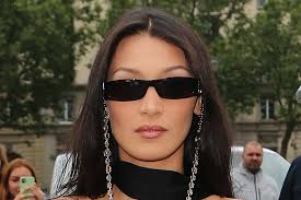 Isabella khair hadid was born in washington, d.c. Bella Hadid Has Peak 2000s Style In Edgy Outfit At Dior S Men S Show Footwear News