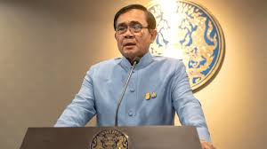 naː.jók rát.tʰà.mon.triː, literally chief minister of state) is the head of government of thailand. Prayuth Chan Ocha Thailand S Face Of Hybrid Democracy Bbc News