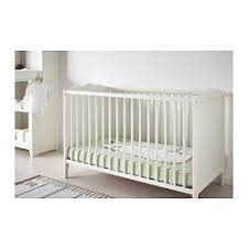 Frische Einrichtungsideen Und Erschwingliche Mobel Ikea Crib Ikea Hensvik Ikea