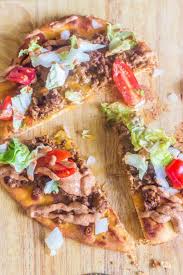 Grilled Flatbread Taco Pizza With Creamy Taco Sauce Recipe Grilled Flatbread Taco Sauce Homemade Taco Sauce