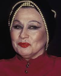 Yma Sumac en el transatlántico "Queen Frederick", 1957 Yma Sumac