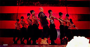 Parallel zu seinen aktivitäten mit big bang veröffentlichte taeyang eigenes material. The Flashy Weirdly Cut Editing Was So Fast Though Bang Bang Bang Gif Find On Gifer