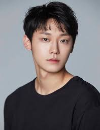 He is known for his prominent roles in sweet home, hotel del luna and 18 again. Actor Lee Do Hyun S Agency Responds To Allegations Of Lovestagram And Regifting Fans Gifts Kissasian