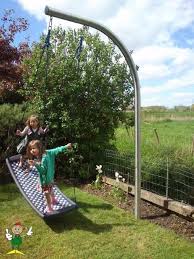 Mit seil, haken und karabiner. Garten Spielplatz Garten Spielplatz Kinder Garten Spielplatz Ideen Garten Spielplatz Klettern Garten Spielplatz In 2020 Garden Swing Garden Swing Seat Backyard
