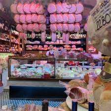 5 Bonnes Raisons D Aller A Parme En Italie Gratin De Coquillettes Parme Italie