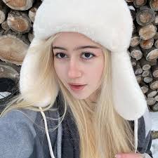 While I am freezing here in Russia at -16 degrees, I'll tell you how my  days have gone. 🥶 All this time I've been going through an internal crisis  and conflict, it's