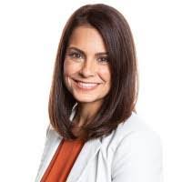 Laura Daley's Instagram, Twitter & Facebook