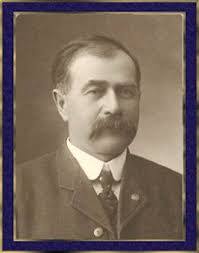 Abram Abbott's Instagram, Twitter & Facebook