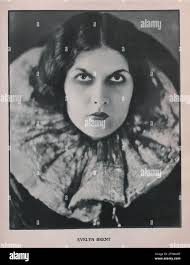 Mary riggs hi-res stock photography and images