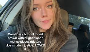 Destinie 🧸 (@destinie.burnham)