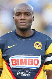 Aquivaldo Mosquera before the start of the game — Stock Editorial Photo ©  photoworksmedia #16340043