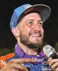 Taylor Laster's Instagram, Twitter & Facebook